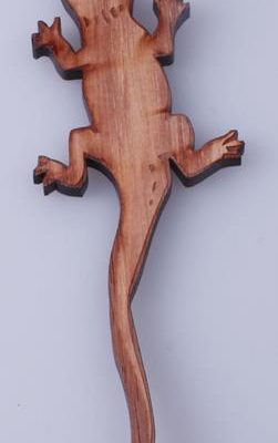 Black Wood Pendant - Lizard